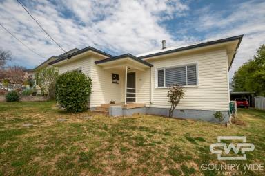 House For Sale - NSW - Glen Innes - 2370 - Character, Convenience and a Location Close to Everything (Image 2)