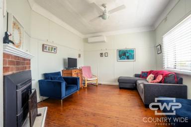House For Sale - NSW - Glen Innes - 2370 - Character, Convenience and a Location Close to Everything (Image 2)