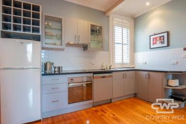 Apartment Leased - NSW - Glen Innes - 2370 - Fully Furnished Apartment on Grey Street  (Image 2)