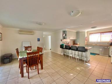 House Leased - QLD - Kingaroy - 4610 - Lovely Brick Home in Quiet Location  (Image 2)