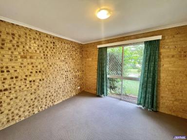 Unit For Lease - QLD - Kingaroy - 4610 - Unit in Complex  (Image 2)