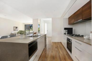 Townhouse For Lease - NSW - Bowral - 2576 - Modern Townhouse Close to Town!  (Image 2)