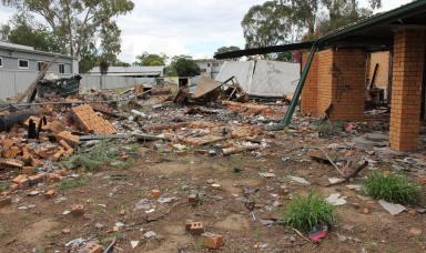 Residential Block For Sale - NSW - Moree - 2400 - Renovators Dream!  (Image 2)