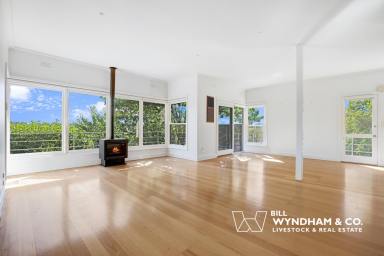 House For Lease - VIC - Bairnsdale - 3875 - Elevated Living with Stunning River Flat Views (Image 2)