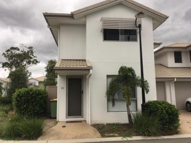 House Leased - QLD - Bundamba - 4304 - Townhouse with air con & shared pool  (Image 2)