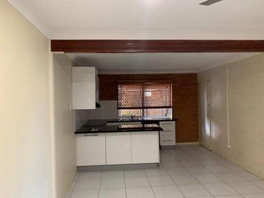 House For Lease - QLD - Woodend - 4305 - CENTRAL IPSWICH LOCATION  (Image 2)