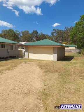 House For Lease - QLD - Wondai - 4606 - Modern 3 Bedroom Home in Wondai  (Image 2)