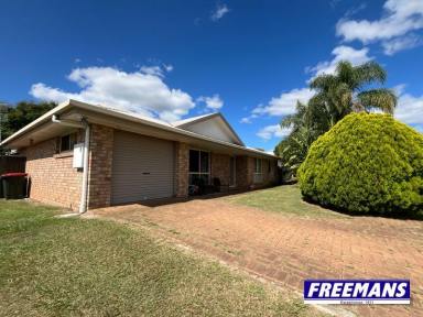 House For Lease - QLD - Kingaroy - 4610 - Lovely 3 Bedroom/2 Bathroom Air Conditioned Home  (Image 2)