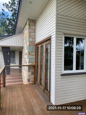 House For Lease - QLD - Kingaroy - 4610 - RENOVATED HOME  WITH THE BEST VIEWS TO THE BUNYA  MOUNTAINS.  (Image 2)