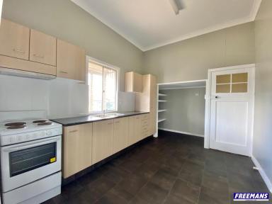 Unit Leased - QLD - Kingaroy - 4610 - Renovated Unit Close to Town  (Image 2)