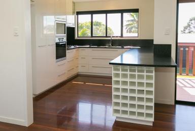House For Sale - QLD - Point Vernon - 4655 - Dual Living With Sea Views  (Image 2)