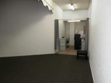 Office(s) Expressions of Interest - NSW - Wollongong - 2500 - OFFICE SUITE LOCATED MINUTES TO WOLLONGONG HOSPITAL!!  (Image 2)