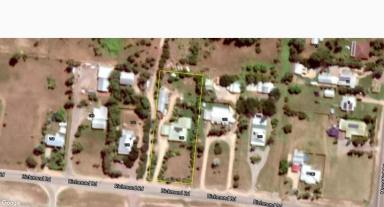 House For Sale - QLD - Bowen - 4805 - ACREAGE CLOSE TO TOWN  (Image 2)