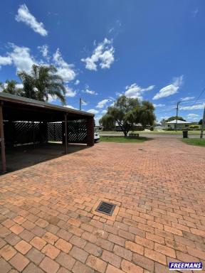 Unit Leased - QLD - Kingaroy - 4610 - Brick Unit Close to Town  (Image 2)
