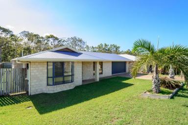 House For Lease - QLD - Clinton - 4680 - Available NOW!! GREAT LOCATION - 4 BED 2 BATH  (Image 2)