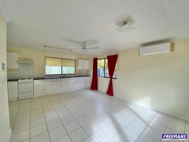 Unit Leased - QLD - Kingaroy - 4610 - Unit in complex of 3  (Image 2)