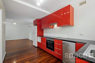 Townhouse For Lease - WA - Claremont - 6010 - Claremont Gem  (Image 2)