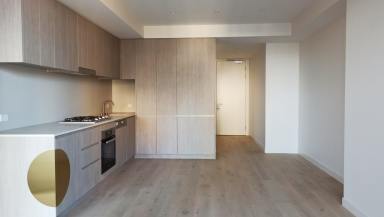 Apartment For Sale - SA - Adelaide - 5000 - Luxury 1 Bed 1 Bath Apartment Comes with Great Return, Ideal for Investment!  (Image 2)