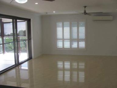 House For Lease - QLD - Tannum Sands - 4680 - TOP LEVEL TANNUM!!!!  (Image 2)