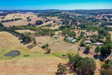 House For Sale - WA - Henty - 6236 - SOLACE AT LAST IN FERGUSON VALLEY / HENTY ON 7.141 ACRES ( 2.89 ACRES )  (Image 2)