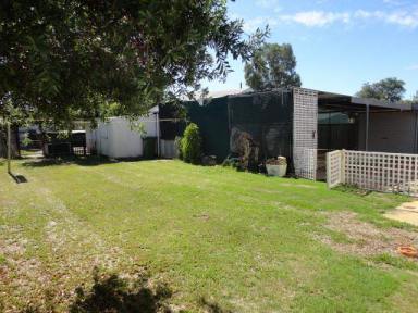 House For Sale - NSW - Wentworth - 2648 - "LOCATION LOCATION"  (Image 2)