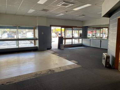 Retail For Lease - NSW - Tumut - 2720 - Prime Position  (Image 2)