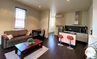 Apartment Leased - NSW - Albury - 2640 - INNER CITY LIVING - FURNISHED APARTMENT!  (Image 2)