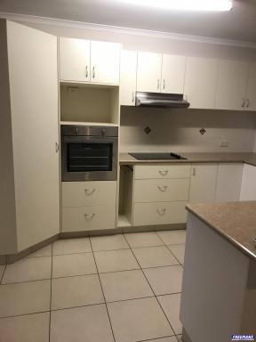 Unit For Lease - QLD - Kingaroy - 4610 - Quality Unit in Great Complex  (Image 2)