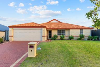 House For Sale - WA - Australind - 6233 - VALUE FOR MONEY  (Image 2)