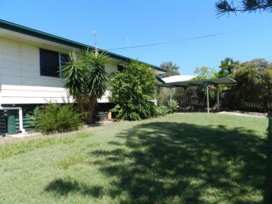 House For Lease - QLD - Clinton - 4680 - Clinton House for Rent - Close to Schools  (Image 2)