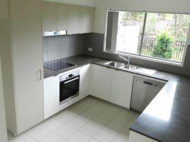 House For Lease - QLD - Glen Eden - 4680 - 3 BED UNFURNISHED AIR CONDITIONED UNIT PETS ON APPLICATION  (Image 2)