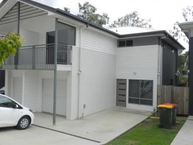 House For Lease - QLD - Glen Eden - 4680 - 3 BED UNFURNISHED AIR CONDITIONED UNIT PETS ON APPLICATION  (Image 2)