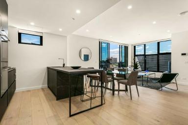 Townhouse For Sale - VIC - Collingwood - 3066 - Must Inspect: Luxurious Skyhome in Vibrant Collingwood  (Image 2)