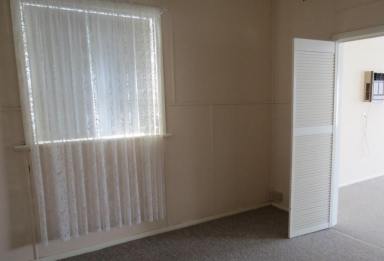 House For Lease - NSW - Werris Creek - 2341 - CLOSE TO SCHOOL  (Image 2)