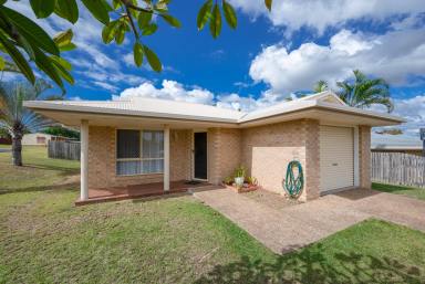 House For Sale - QLD - Avoca - 4670 - NEAT AS A PIN IN AVOCA ON CORNER BLOCK  (Image 2)