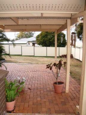 House For Lease - QLD - Kingaroy - 4610 - FEEL RIGHT AT HOME  (Image 2)
