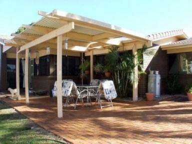 House For Lease - QLD - Kingaroy - 4610 - FEEL RIGHT AT HOME  (Image 2)