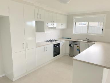 House Leased - NSW - Goulburn - 2580 - BRAND NEW  (Image 2)