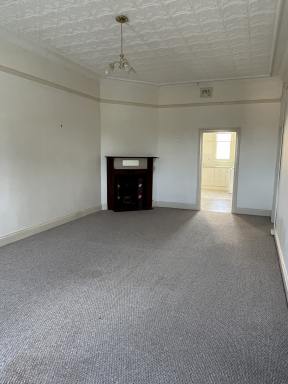 Flat For Lease - NSW - Quirindi - 2343 - Centrally Located Two Bedroom Flat  (Image 2)