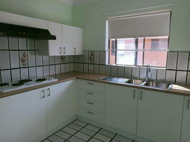 Unit For Lease - NSW - Forster - 2428 - 2 Bedroom Unit  (Image 2)