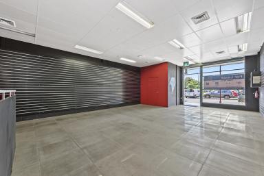 Retail Leased - VIC - Mount Clear - 3350 - Retail Shop in Buzzing Location  (Image 2)