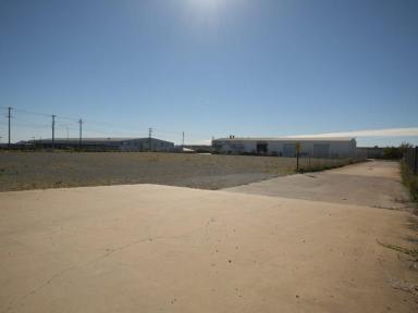 Industrial/Warehouse For Lease - QLD - Wilsonton - 4350 - Large Hardstand - Prominent Industrial Location  (Image 2)