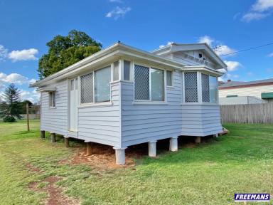 House For Lease - QLD - Kingaroy - 4610 - Renovated 2 Bedroom Home  (Image 2)