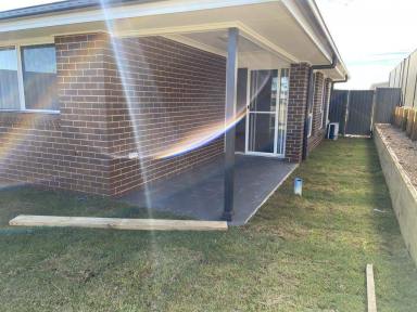 House For Lease - NSW - Thirlmere - 2572 - NEAR NEW GRANNY FLAT  (Image 2)