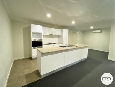 House For Lease - NSW - North Albury - 2640 - TUCKED AWAY BEAUTY!  (Image 2)