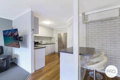 Unit Leased - NSW - East Albury - 2640 - LOOK NO FURTHER!  (Image 2)