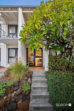 Townhouse For Lease - WA - Mosman Park - 6012 - QUALITY AND COMFORT IN MOSMAN PARK  (Image 2)