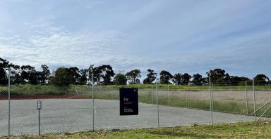Industrial/Warehouse For Lease - NSW - Parkes - 2870 - FULLY FENCED 1,700SQM HARDSTAND YARD  (Image 2)