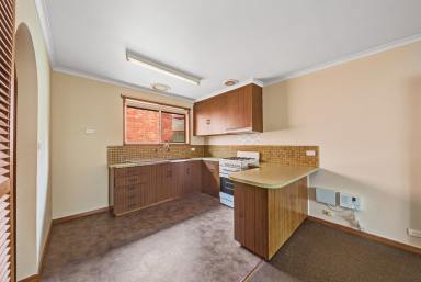 Unit Leased - VIC - Ballarat North - 3350 - Neat and Tidy Unit  (Image 2)