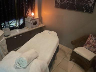 Business Sold - QLD - Noosaville - 4566 - AWARD WINNING BEAUTY/HEALTH SPA IN HIGH GROWTH TOURIST LOCATION  (Image 2)